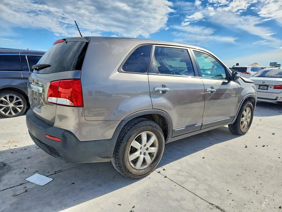 2013 Kia VIN 5XYKT3A10DG394608 COPART salvage auction — FRONT END, Tx - Salvage Vehicle Title, sold $1,850 on 2026-07-24 (photo 3)