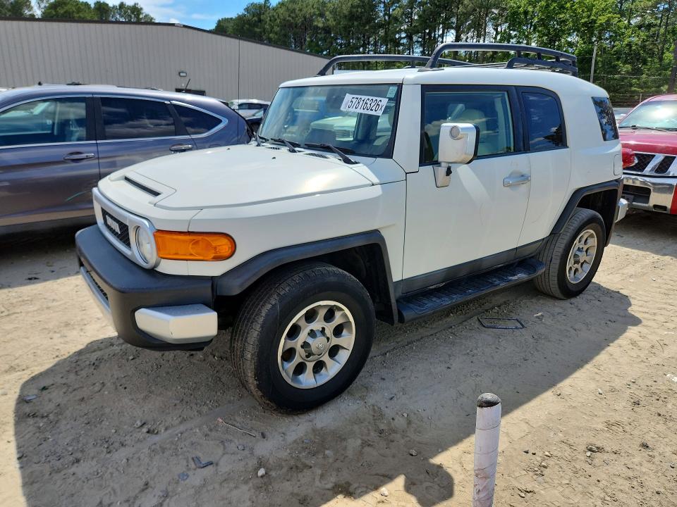 2013 Toyota Fj cruiser VIN JTEBU4BF3DK163303 COPART salvage auction — FRONT END, Md - Cert Of Salvage < 75% Damage, sold $6,800 on 2026-07-28 (photo 1)