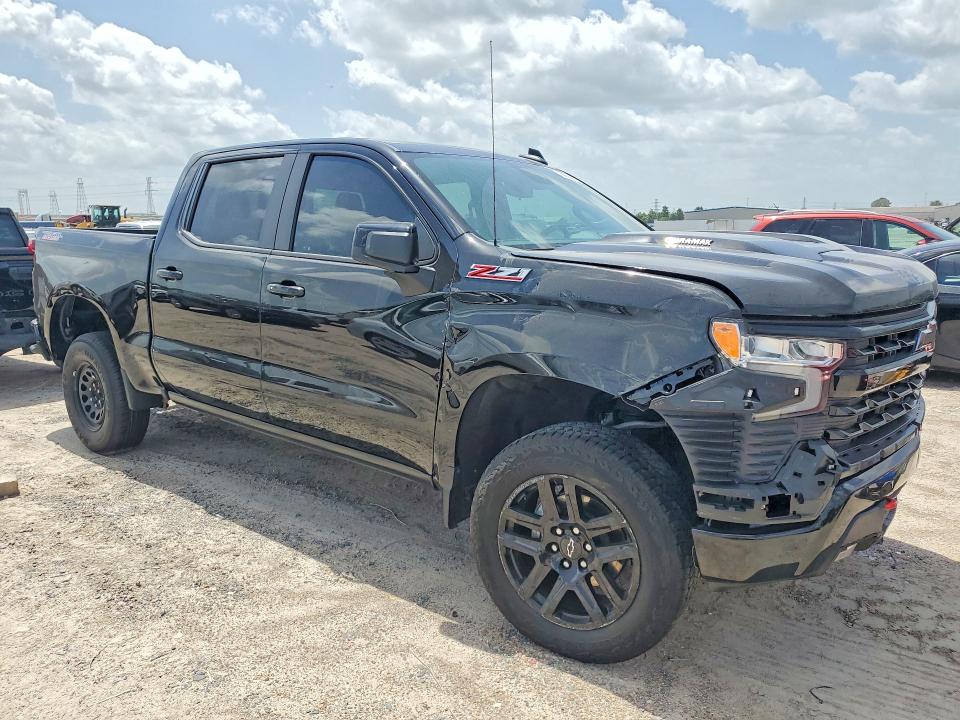 2025 Chevrolet Silverado 1500 VIN 3GCUKFE83SG195779 COPART salvage auction — FRONT END, Tx - Salvage Vehicle Title, sold $16,600 on 2026-07-02 (photo 4)