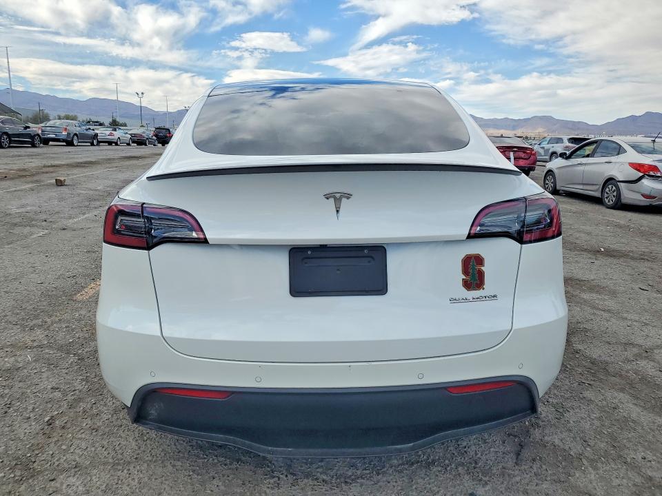 2022 Tesla Model y VIN 7SAYGDEF8NF489990 COPART salvage auction — FRONT END, Nv - Salvage Title, sold $9,600 on 2026-07-30 (photo 6)