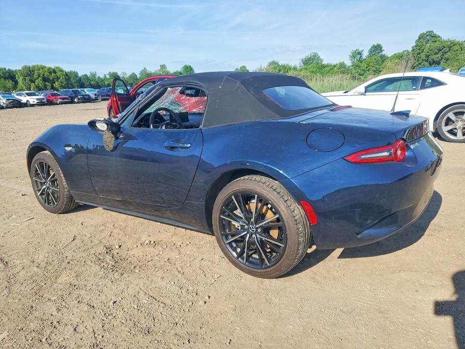 2025 Mazda Mx-5 VIN JM1NDAD70S0652093 COPART salvage auction — HAIL, OH - CERT OF TITLE-SALVAGE, sold $10,400 on 2026-07-09 (photo 2)