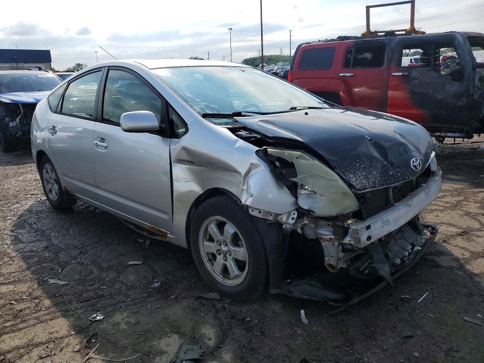 2006 Toyota Prius VIN JTDKB22U863165039 COPART salvage auction — FRONT END, MI - CERTIFICATE OF TITLE, sold $425 on 2026-07-17 (photo 4)