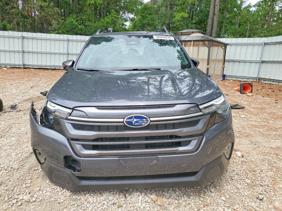 2025 Subaru Forester VIN JF2SLSED2SH424535 COPART salvage auction — FRONT END, NC - SALVAGE CERTIFICATE OF TITLE, sold $11,400 on 2026-08-28 (photo 5)