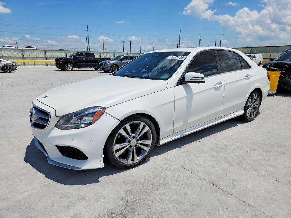 2016 Mercedes-benz E-class VIN WDDHF5KB0GB250856 COPART salvage auction — WATER/FLOOD, Tx - Salvage Title-Flood Damage, sold $1,900 on 2026-07-31 (photo 1)