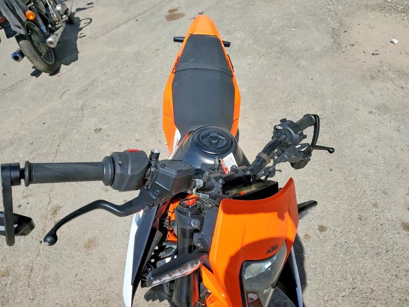 2025 Ktm 690 supermoto VIN MD2J2J402SN201008 COPART salvage auction — SIDE, Nj - Cert Of Title-Salvage, sold $4,500 on 2026-07-16 (photo 5)