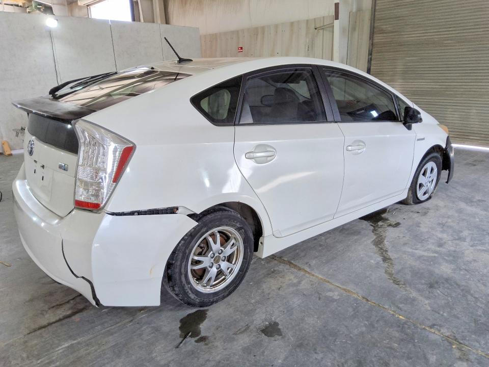 2010 Toyota Prius VIN JTDKN3DU8A0067066 COPART salvage auction — FRONT END, MO - CERT OF TITLE-REPOSSESSED, sold $90 on 2026-07-28 (photo 3)