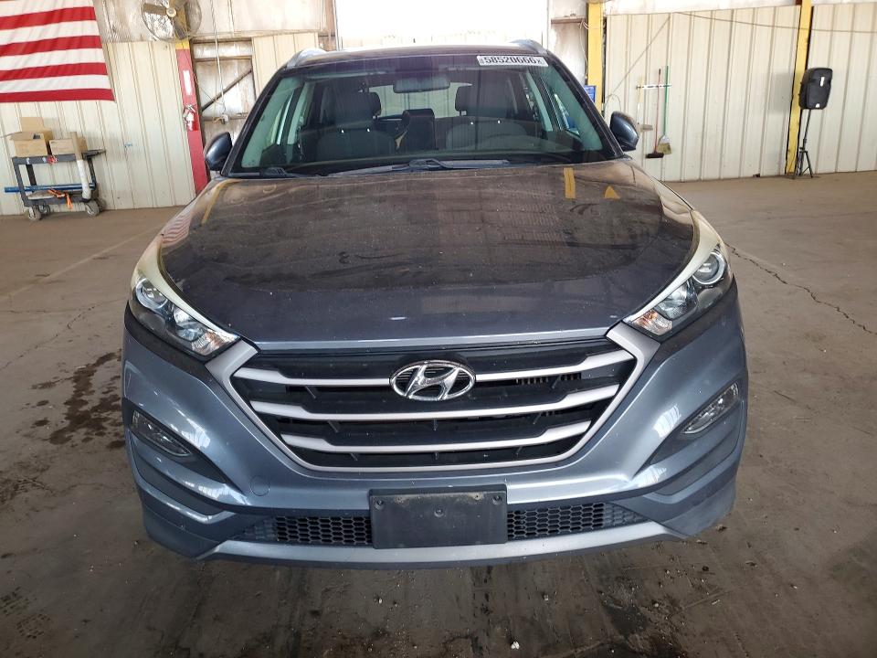 2016 Hyundai Tucson VIN KM8J33A29GU161944 COPART salvage auction — REAR END, Az - Cert Of Title - Salvage, sold $4,150 on 2026-07-20 (photo 5)