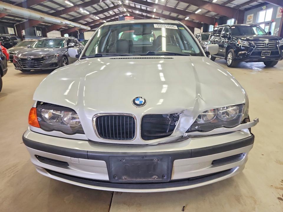 1999 BMW 3 series VIN WBAAM3333XKC61458 COPART salvage auction — FRONT END, CT - CERT OF TITLE-SALVAGE, sold $450 on 2026-07-09 (photo 5)