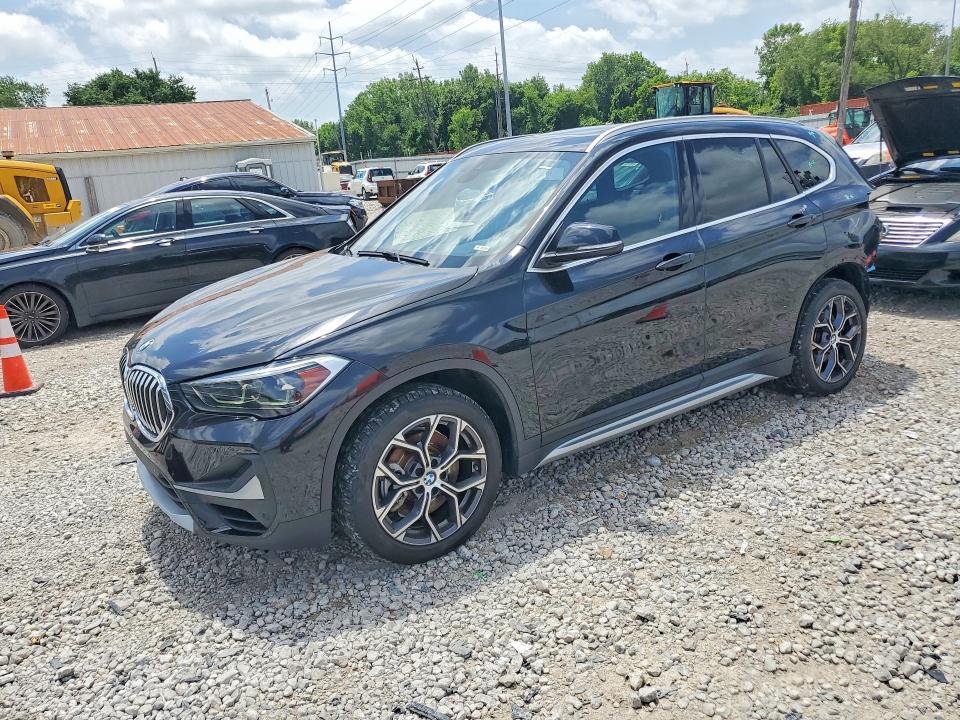 2021 BMW X1 VIN WBXJG9C0XM5T01970 — COPART salvage auction photo