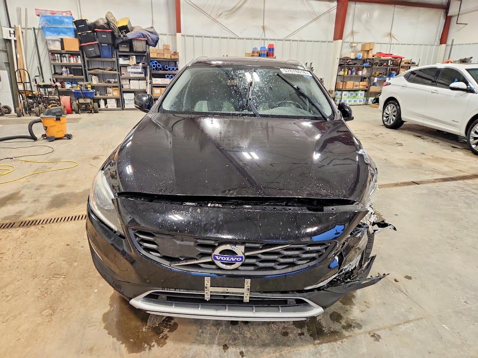 2017 Volvo V60 VIN YV440MWK8H1035695 COPART salvage auction — FRONT END, Wi - Junked Vehicle Bill Of Sale, sold $650 on 2026-07-07 (photo 5)
