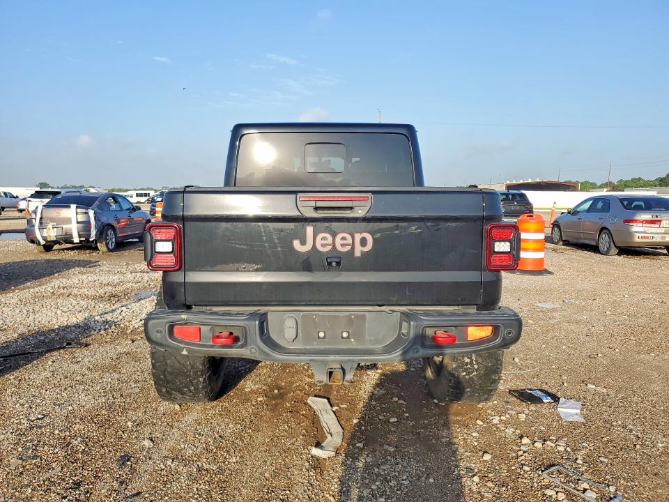 2021 Jeep VIN 1C6JJTBG4ML542467 COPART salvage auction — MINOR DENT/SCRATCHES, Tx - Salvage Vehicle Title, sold $9,700 on 2026-07-30 (photo 6)
