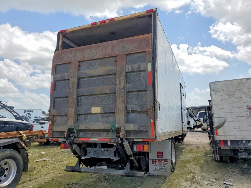 2025 Isuzu VIN 54DK6S1F6SSA02427 COPART salvage auction — FRONT END, Tx - Salvage Vehicle Title, sold $1,150 on 2026-07-17 (photo 3)