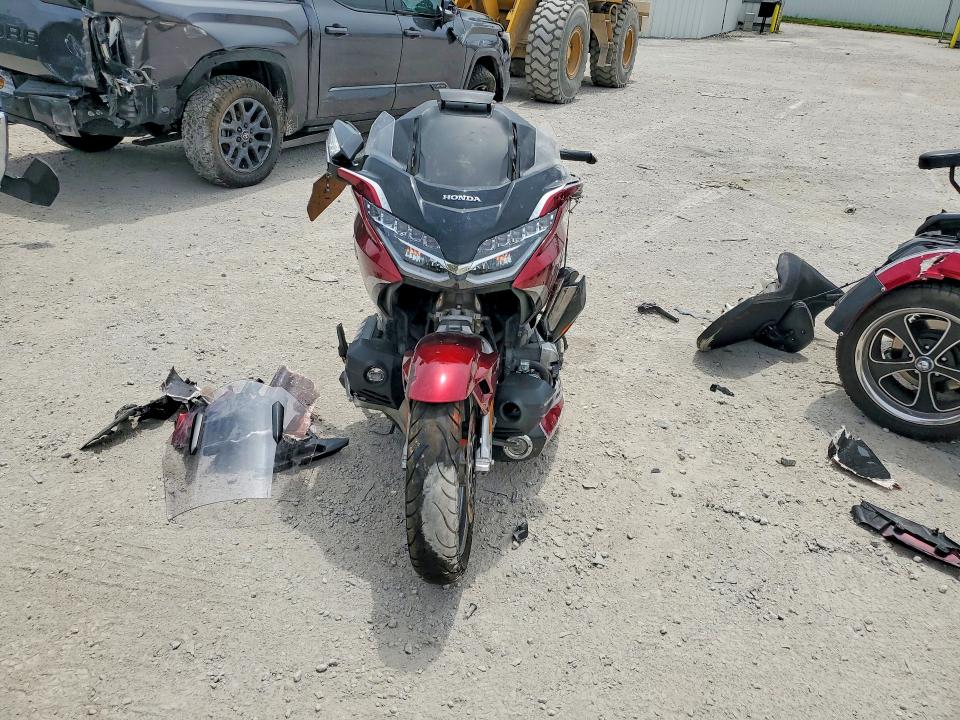 2021 Honda Gl1800c VIN JH2SC7956MK300831 COPART salvage auction — FRAME DAMAGE, Ky - Cert Of Title-Salvage, sold $3,600 on 2026-07-30 (photo 2)