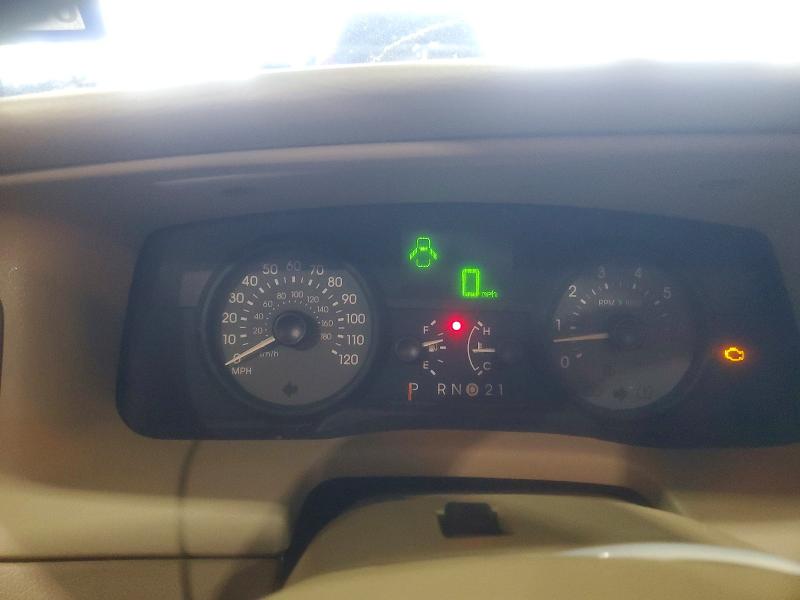 2006 Mercury Grand marquis VIN 2MEFM75V96X628014 COPART salvage auction — REAR END, TX - SALVAGE VEHICLE TITLE (P), sold $450 on 2026-07-09 (photo 9)
