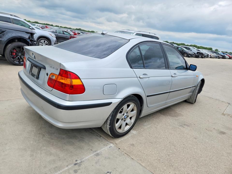 2004 BMW 3 series VIN WBAEV33404KR27451 COPART salvage auction — SIDE, Tx - Salvage Vehicle Title, sold $500 on 2026-07-13 (photo 3)