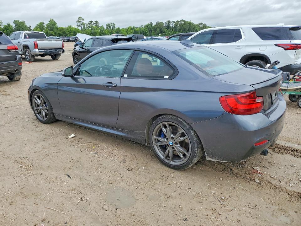 2015 BMW M2 VIN WBA1J7C57FV289078 COPART salvage auction — MINOR DENT/SCRATCHES, Tx - Certificate Of Title (P), sold $13,000 on 2026-07-17 (photo 2)