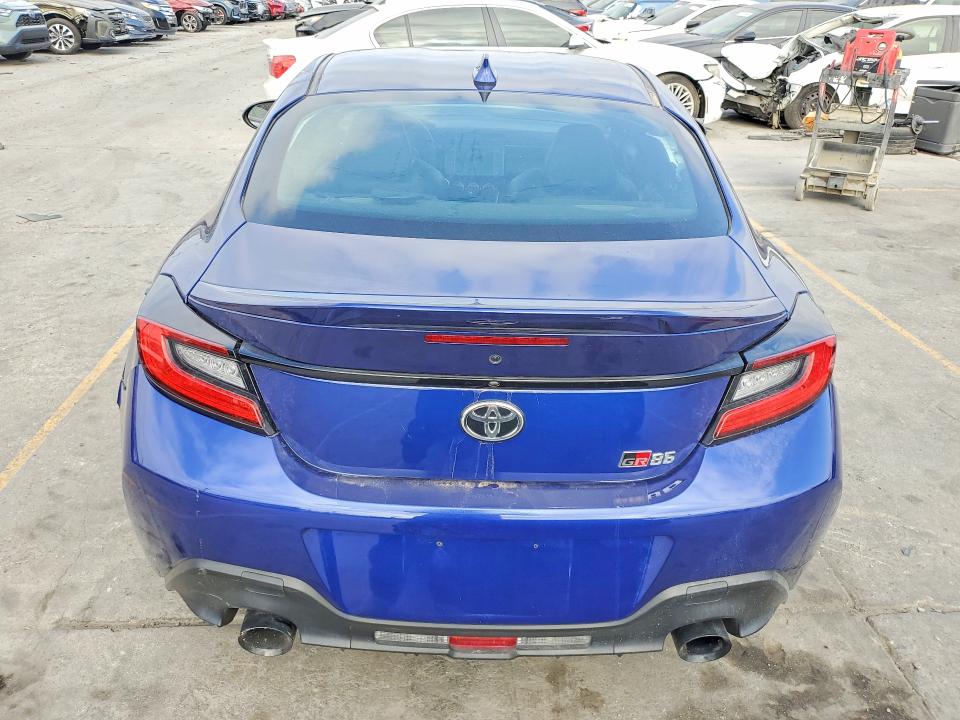 2025 Toyota Gr 86 VIN JF1ZNBE12S9755953 COPART salvage auction — FRONT END, Az - Dis/Dlr/Exp Only Salvage Title, sold $8,200 on 2026-07-29 (photo 6)