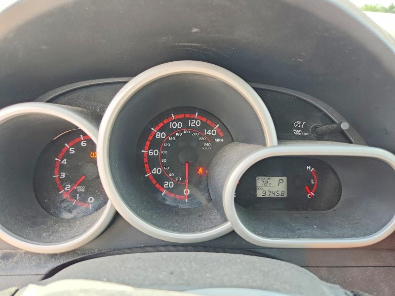 2010 Pontiac Vibe VIN 5Y2SP6E08AZ417430 COPART salvage auction — SIDE, IL - SALVAGE CERTIFICATE, sold $650 on 2026-07-21 (photo 9)