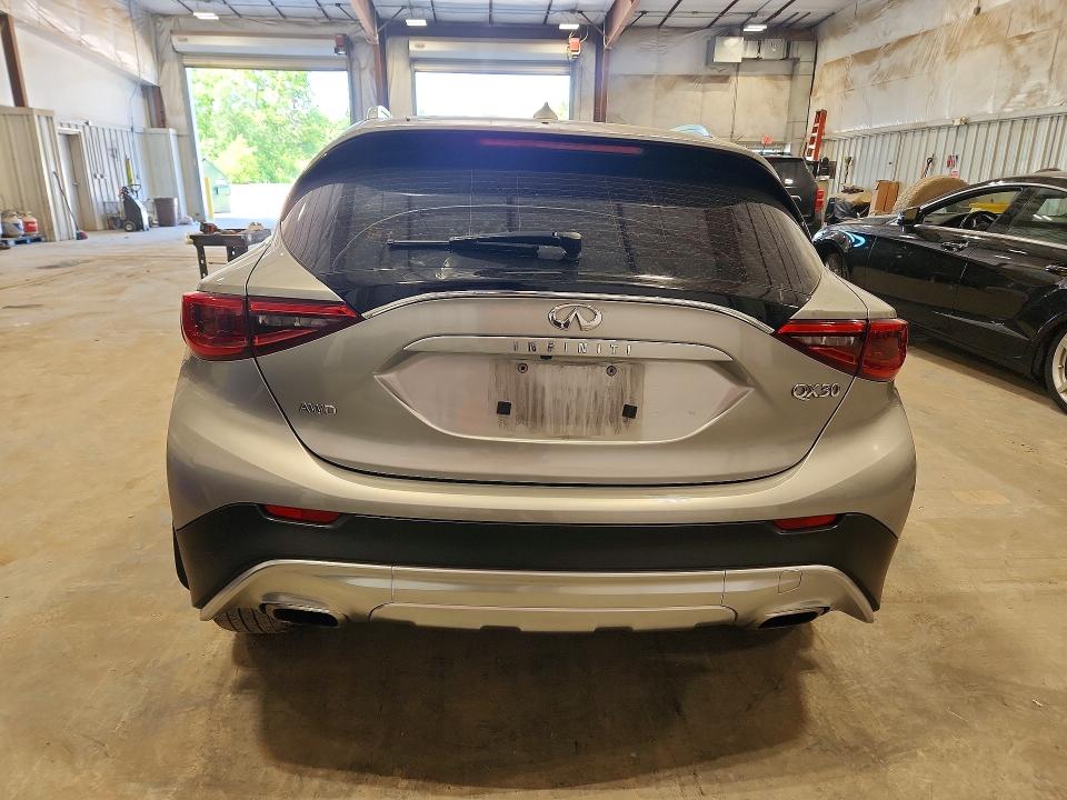 2017 Infiniti VIN SJKCH5CR1HA024646 COPART salvage auction — FRONT END, WI - CERTIFICATE OF TITLE, sold $350 on 2026-07-29 (photo 6)
