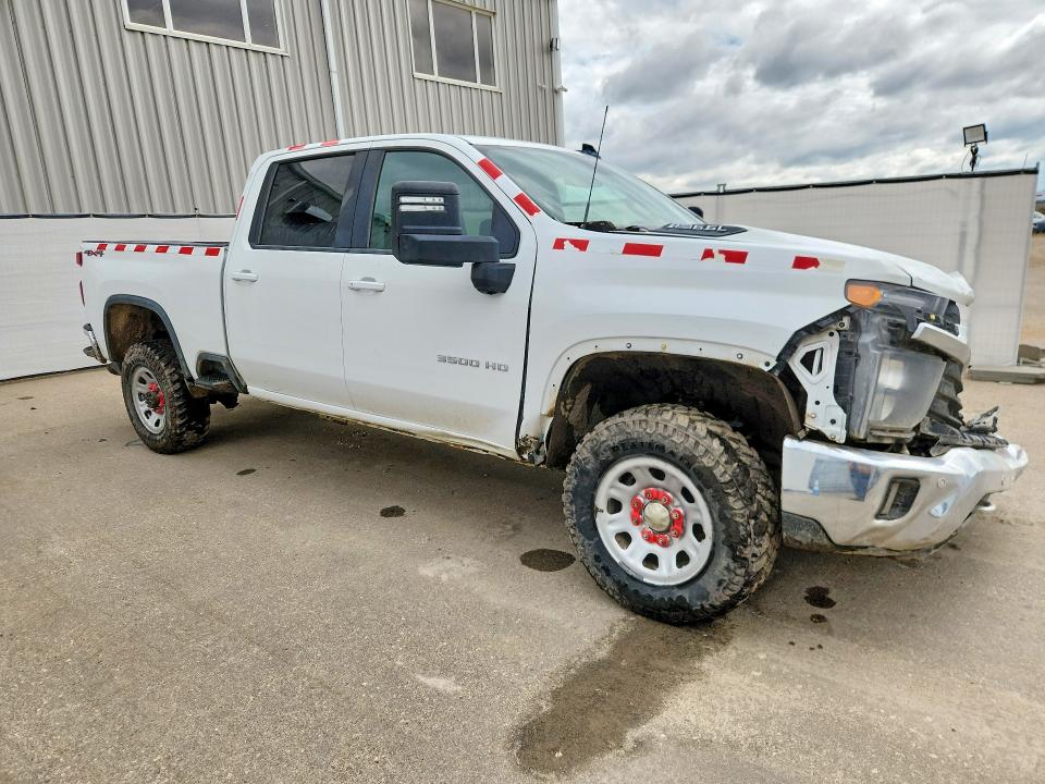2025 Chevrolet Silverado 3500 VIN 1GC4KTE71SF311102 COPART salvage auction — FRONT END, Ab - Bos - Active, sold $125 on 2026-07-23 (photo 4)