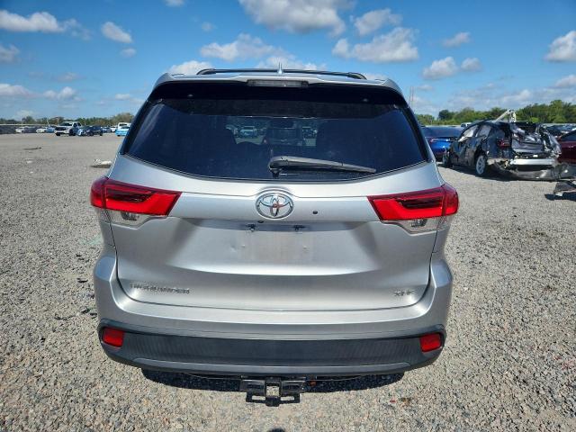 2017 Toyota Highlander VIN 5TDKZRFH5HS189804 COPART salvage auction — FRONT END, Fl - Cert Of Title Slvg Rebuildable, sold $275 on 2026-07-21 (photo 6)