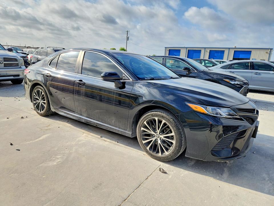 2018 Toyota VIN JTNB11HK4J3033810 COPART salvage auction — SIDE, Tx - Salvage Vehicle Title, sold $625 on 2026-07-21 (photo 4)