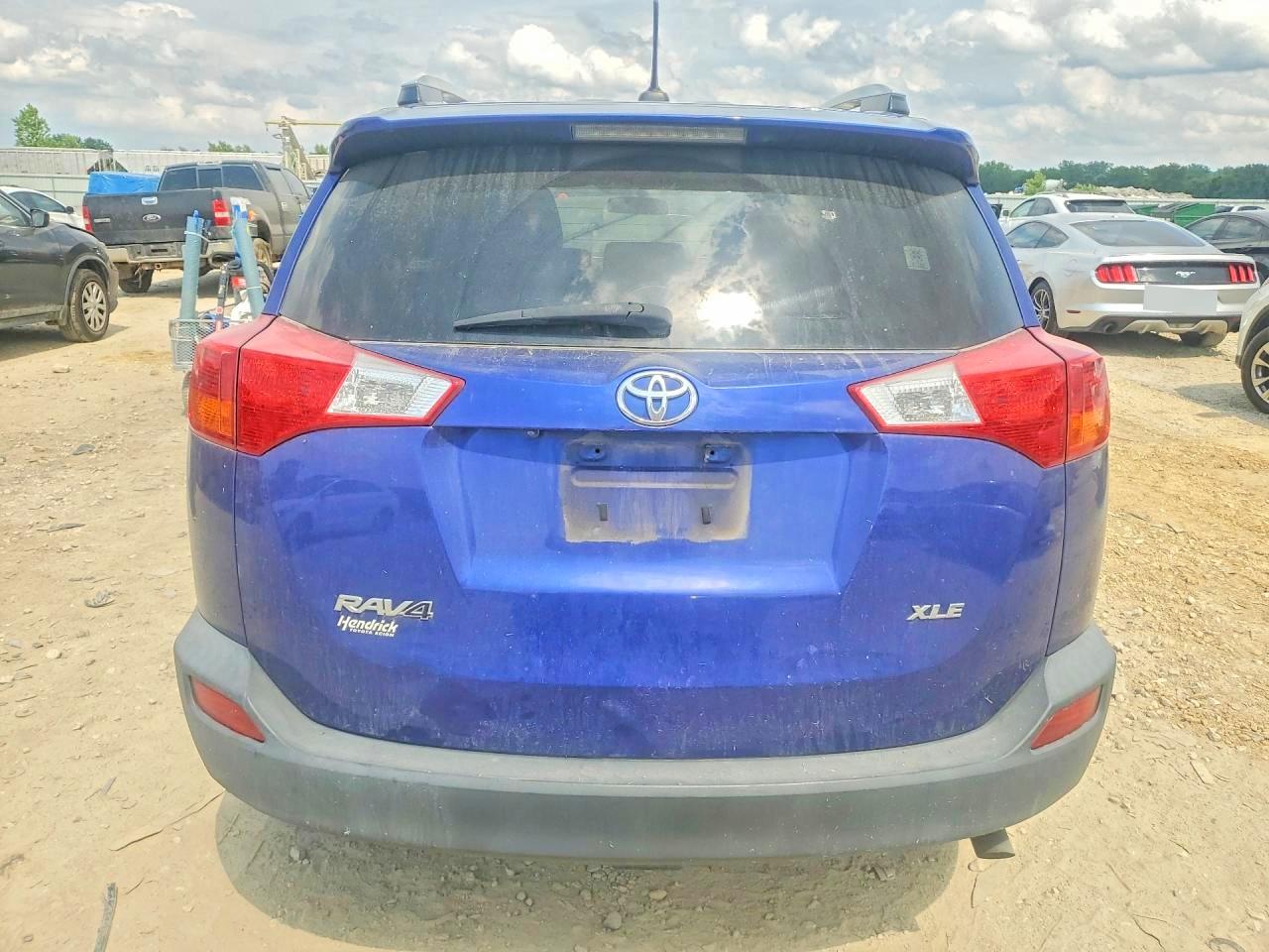 2015 Toyota RAV4 VIN 2T3WFREV6FW190411 COPART salvage auction — Front End, KS - CERT OF TITLE-SALVAGE, sold $1,850 on 2026-07-09 (photo 6)