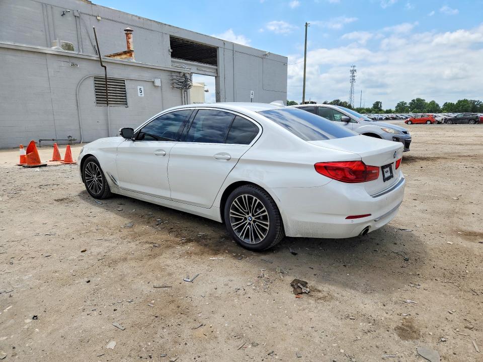 2019 BMW 5er VIN WBAJA5C53KWW22224 COPART salvage auction — REAR END, VA - CERT OF TITLE - SALVAGE, sold $9,300 on 2026-07-08 (photo 2)