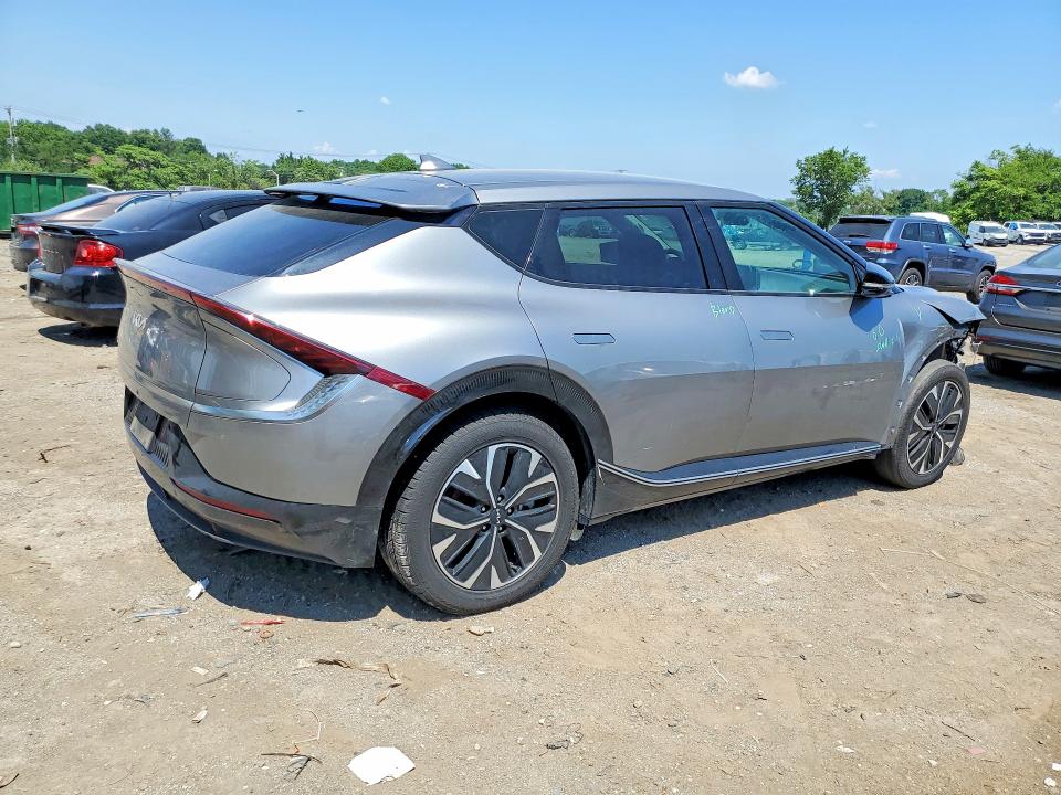 2023 Kia Ev6 VIN KNDC34LA5P5130255 COPART salvage auction — FRONT END, Fl - Certificate Of Destruction (P), sold $7,000 on 2026-07-09 (photo 3)