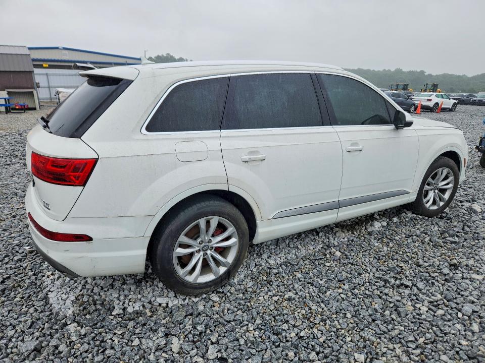 2017 Audi Q7 VIN WA1LAAF71HD012970 COPART salvage auction — FRONT END, Ga - Certificate Of Title, sold $4,450 on 2026-08-01 (photo 3)