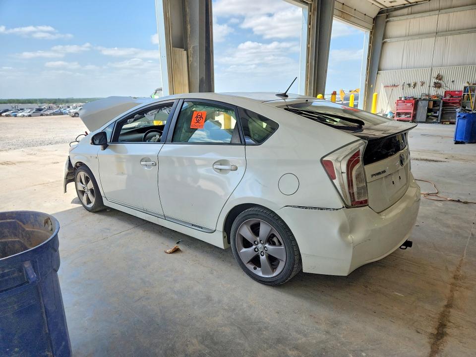 2015 Toyota Prius VIN JTDKN3DU8F0397507 COPART salvage auction — FRONT END, NE - CERT OF TITLE-SALVAGE, sold $425 on 2026-07-28 (photo 2)