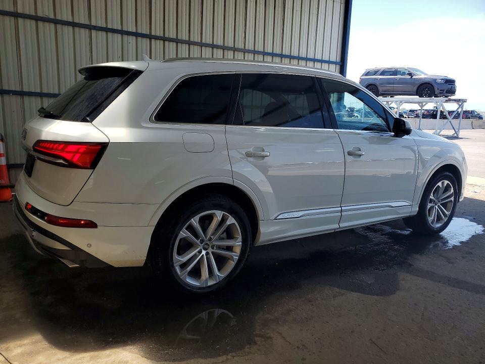 2025 Audi Q7 VIN WA1LVBF75SD016117 COPART salvage auction — REAR END, CO - CERTIFICATE OF TITLE (P), sold $30,250 on 2026-07-08 (photo 3)