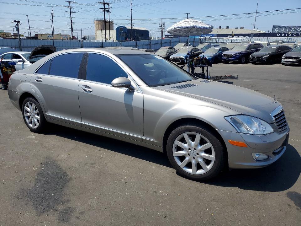 2007 Mercedes-benz S class VIN WDDNG71X87A021128 COPART salvage auction — MINOR DENT/SCRATCHES, CA - SALVAGE CERTIFICATE, sold $2,200 on 2026-07-15 (photo 4)