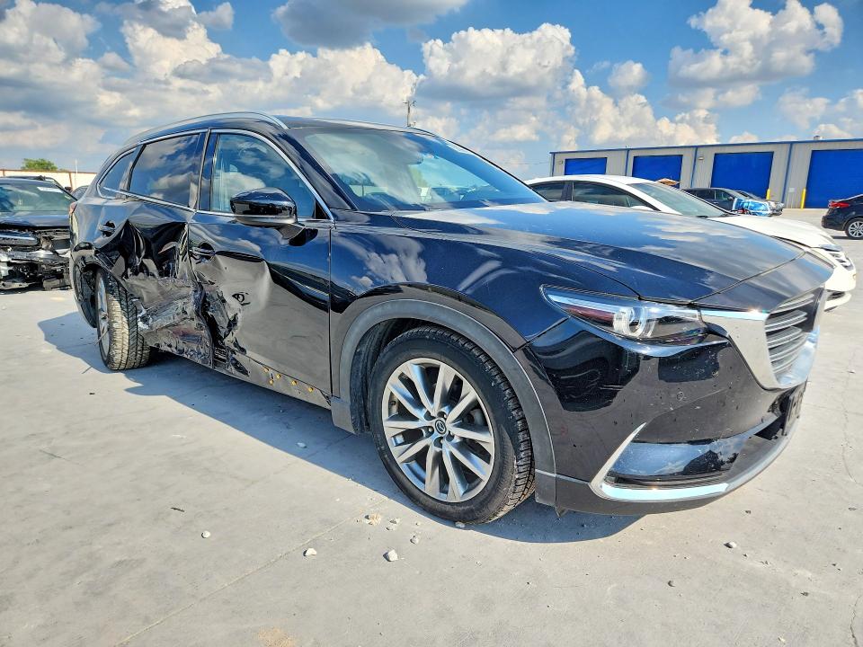 2018 Mazda Cx-9 VIN JM3TCBDY0J0236785 COPART salvage auction — SIDE, Tx - Salvage Vehicle Title, sold $7,600 on 2026-07-31 (photo 4)