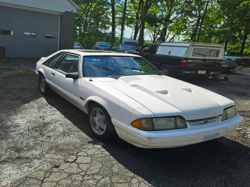 1990 Ford Mustang VIN 1FACP41E2LF225196 COPART salvage auction — NORMAL WEAR, Nj - Certificate Of Title (P), sold $6,500 on 2026-07-02 (photo 1)
