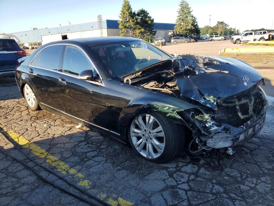2007 Mercedes-benz S-klasse VIN WDDNG86X57A127406 COPART salvage auction — FRONT END, Mi - Certificate Of Title, sold $575 on 2026-08-07 (photo 4)