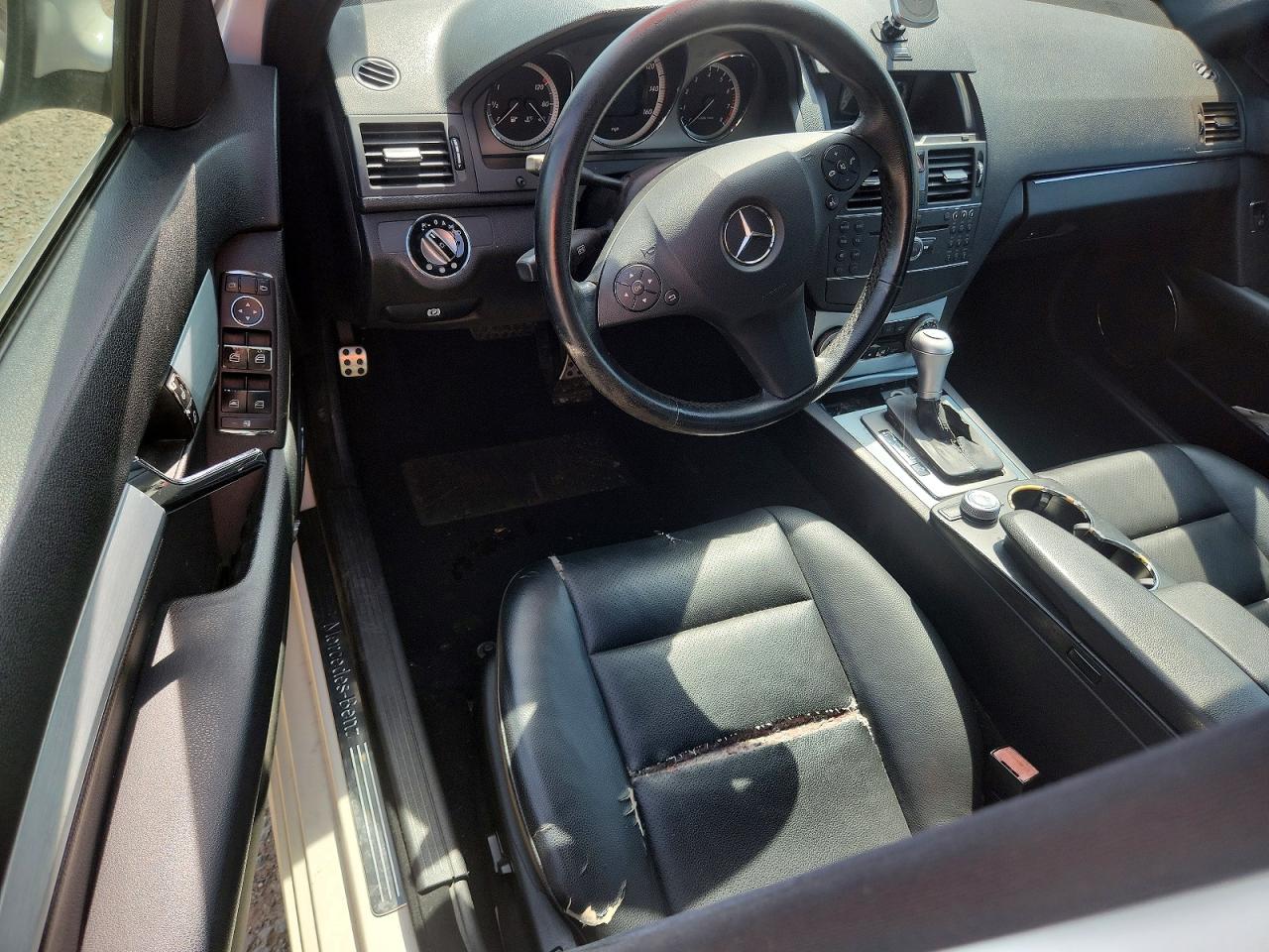 2009 Mercedes-Benz C-Class VIN WDDGF54X39R047586 COPART salvage auction — Hail, LA - CERTIFICATE OF TITLE, sold $450 on 2026-07-09 (photo 8)