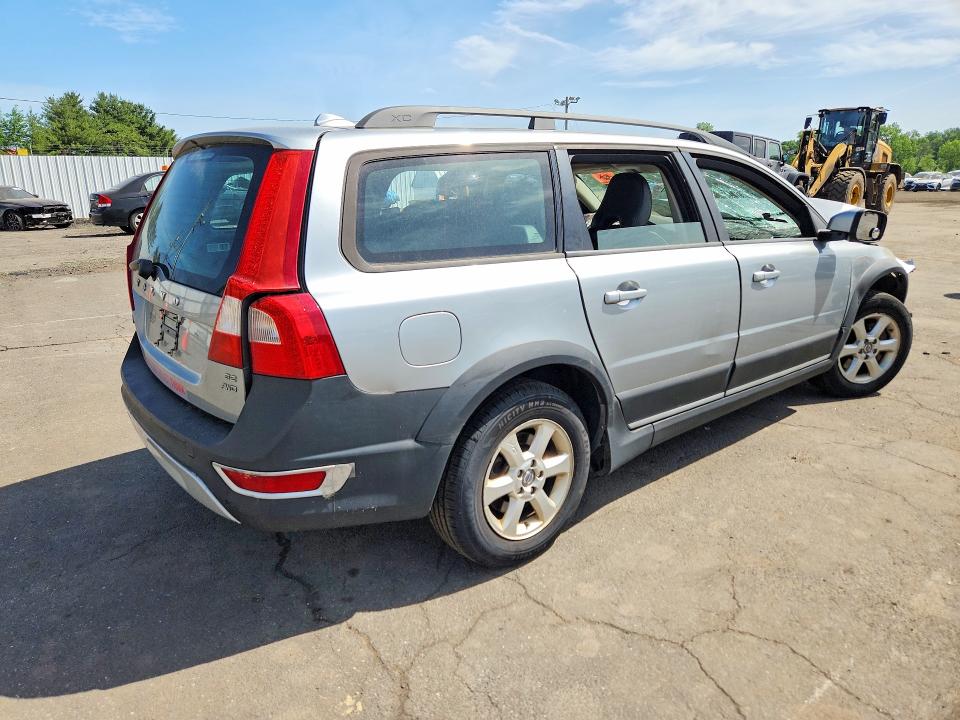2008 Volvo Xc70 VIN YV4BZ982381015877 COPART salvage auction — FRONT END, CT - CERT OF TITLE-SALVAGE, sold $525 on 2026-07-17 (photo 3)