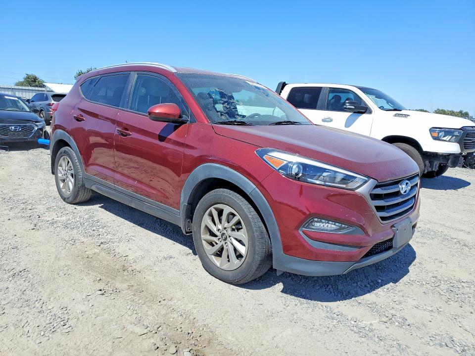 2016 Hyundai Tucson VIN KM8J33A41GU238260 COPART salvage auction — FRONT END, CA - CERT OF TITLE-SALVAGED (P), sold $2,550 on 2026-07-28 (photo 4)