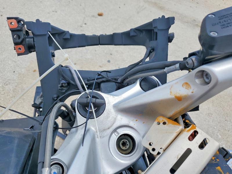 2024 BMW R 1250 VIN WB10L0306R6K49347 COPART salvage auction — ALL OVER, Tx - Salvage Vehicle Title, sold $4,100 on 2026-07-02 (photo 7)