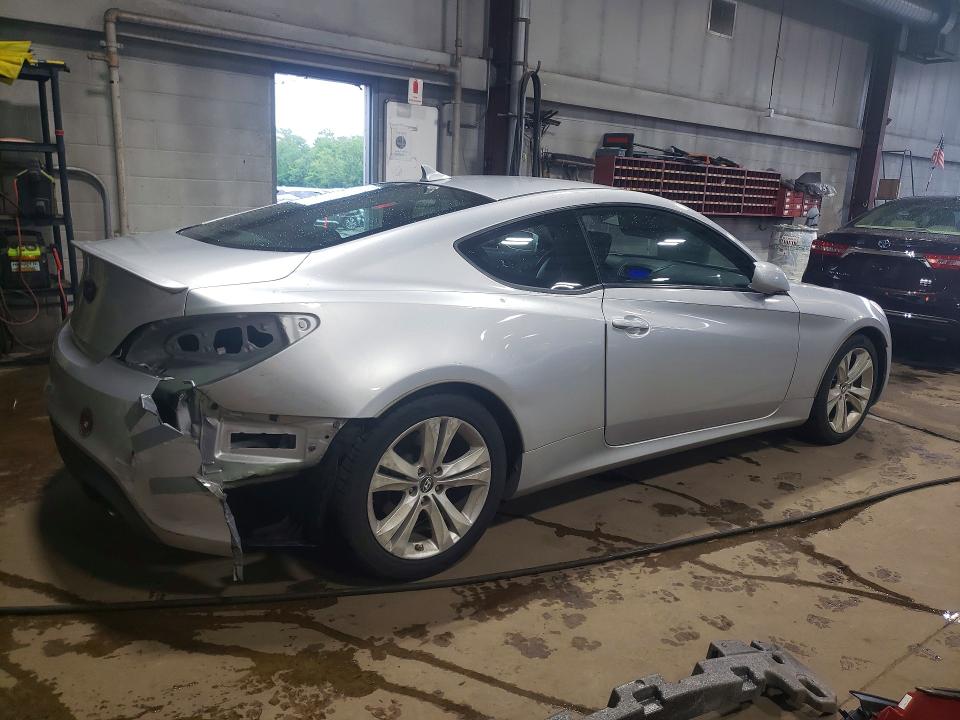 2012 Hyundai Genesis VIN KMHHT6KD8CU067466 COPART salvage auction — REAR END, Ca - Salvage Certificate, sold $550 on 2026-07-31 (photo 3)