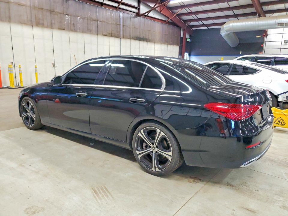2022 Mercedes-benz C class VIN W1KAF4GB2NR013648 COPART salvage auction — MINOR DENT/SCRATCHES, FL - CERTIFICATE OF TITLE (P), sold $19,000 on 2026-07-23 (photo 2)