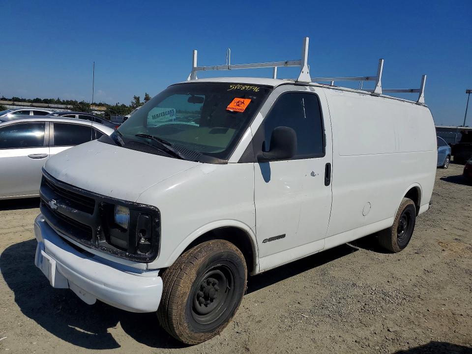 2000 Chevrolet Express 3500 VIN 1GCHG35R0Y1158674 COPART salvage auction — MINOR DENT/SCRATCHES, Ca - Dis/Dlr/Exp Only Clean Title, sold $20 on 2026-07-06 (photo 1)