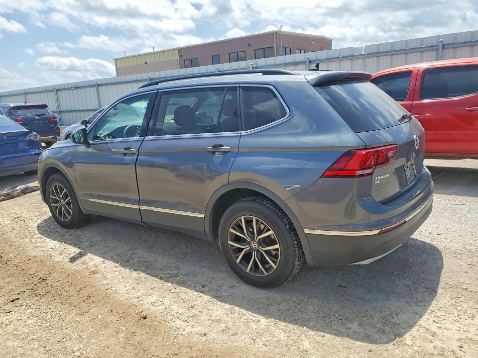 2020 Volkswagen Tiguan VIN 3VV2B7AX8LM043043 COPART salvage auction — HAIL, Ks - Cert Of Title-Salvage, sold $6,300 on 2026-07-28 (photo 2)