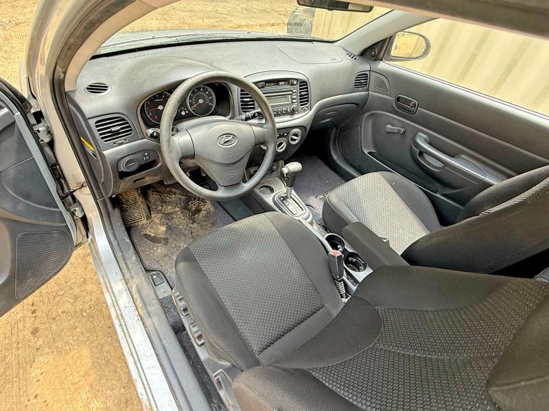 2008 Hyundai Accent VIN KMHCM36C48U060075 COPART salvage auction — MINOR DENT/SCRATCHES, Nh - Certificate Of Title (P), sold $850 on 2026-07-21 (photo 9)