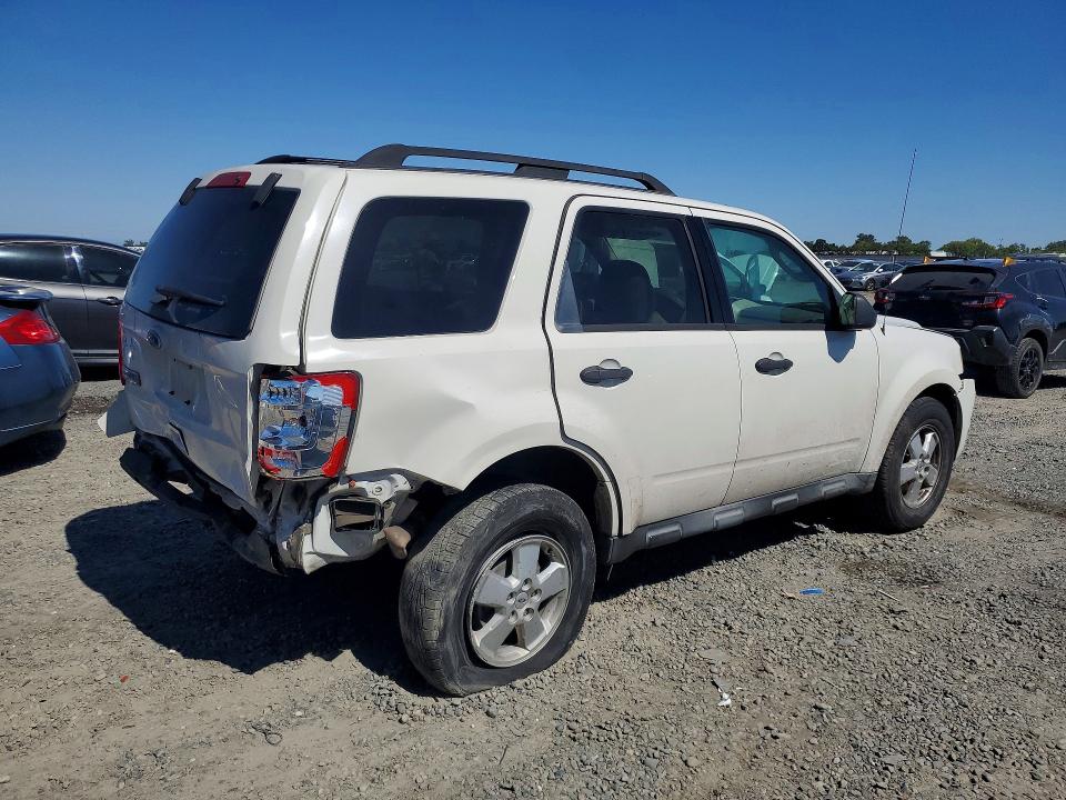 2011 Ford Escape VIN 1FMCU9D7XBKB98862 COPART salvage auction — REAR END, Ca - Salvage Certificate, sold $15 on 2026-07-30 (photo 3)