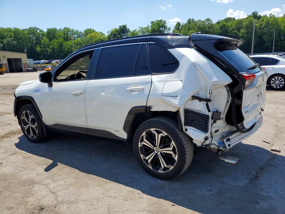 2022 Toyota Rav 4 VIN JTMEB3FV0ND077729 COPART salvage auction — REAR END, NY - MV-907A SALVAGE CERTIFICATE, sold $8,800 on 2026-07-30 (photo 2)