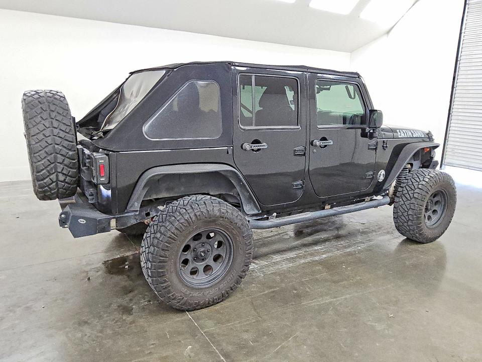2016 Jeep Wrangler unlimited VIN 1C4BJWDG8GL228594 COPART salvage auction — MINOR DENT/SCRATCHES, Tx - Certificate Of Title, sold $3,550 on 2026-07-02 (photo 3)