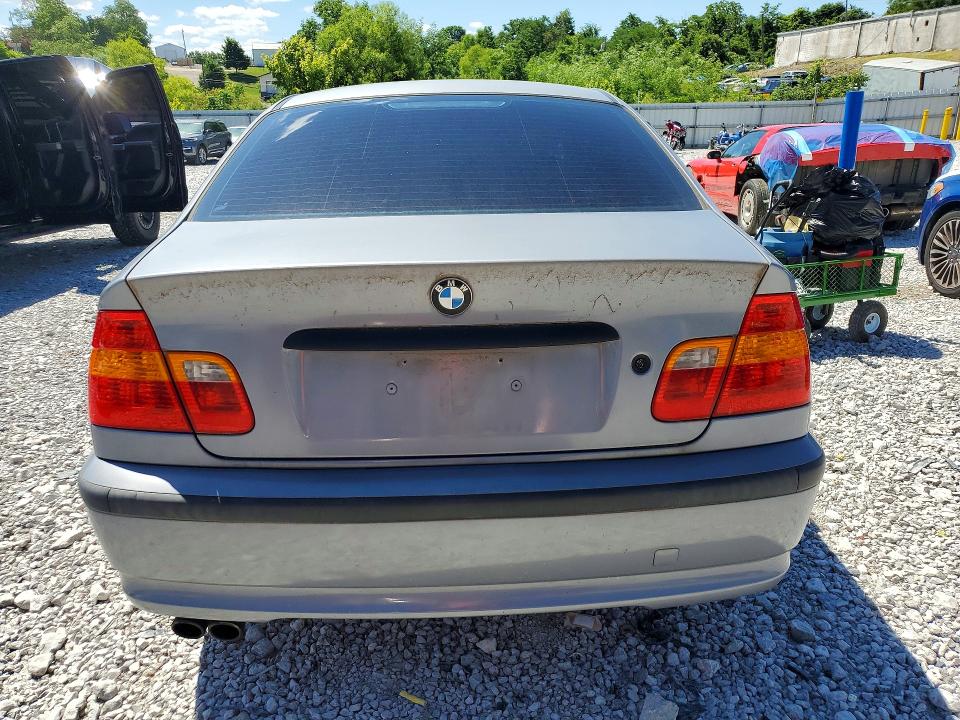 2004 BMW 3 series VIN WBAEU33494PR14011 COPART salvage auction — FRONT END, KY - CERT OF TITLE-REBUILT VEHICLE, sold $275 on 2026-07-24 (photo 6)