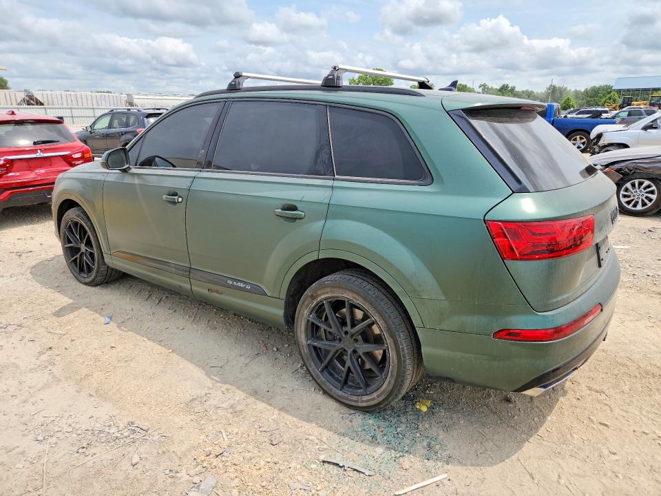2018 Audi Q7 VIN WA1VAAF70JD000226 COPART salvage auction — NORMAL WEAR, KS - CERTIFICATE OF TITLE, sold $4,100 on 2026-07-30 (photo 2)